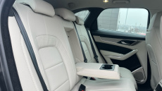 Jaguar F-Pace 2.0 P400e R-Dynamic SE 5dr Auto AWD Estate